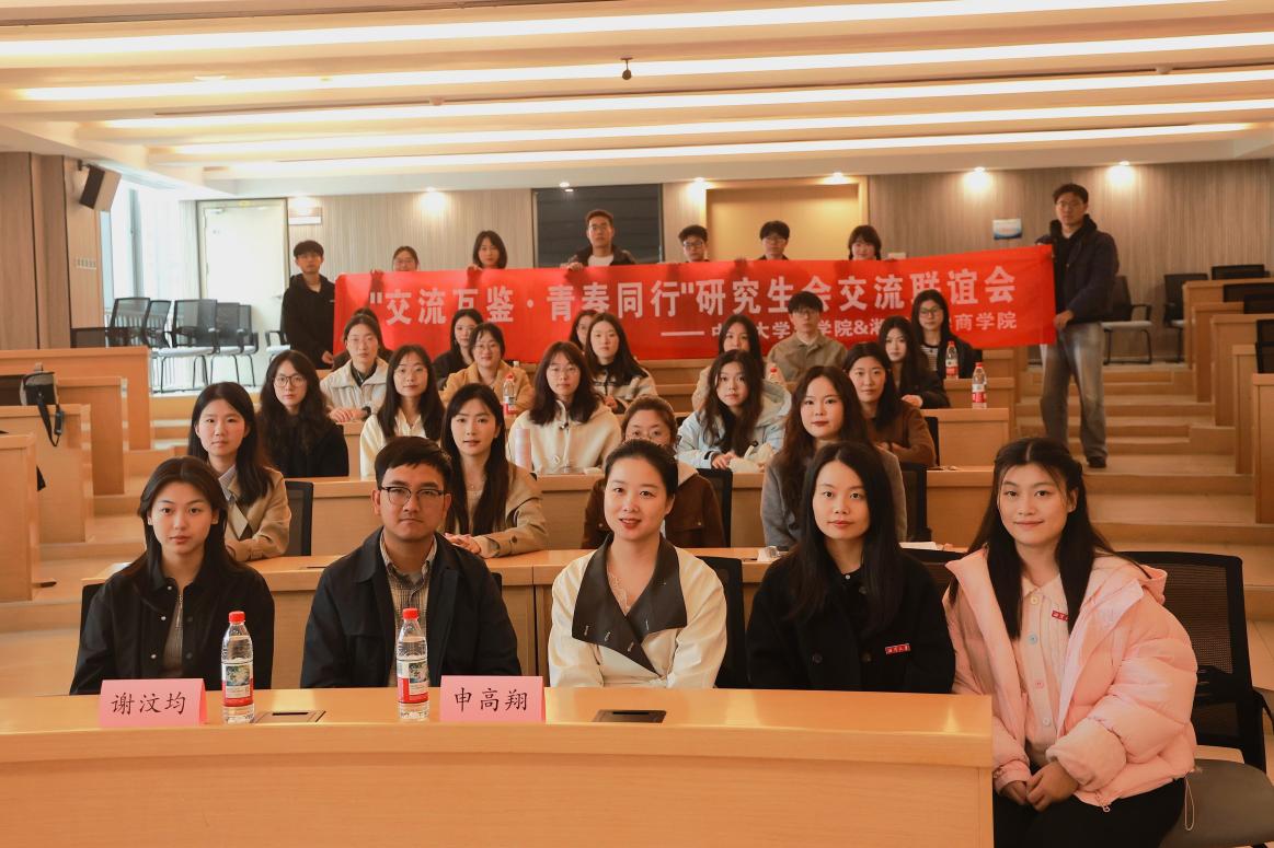 4aff3dbbb5a304e8f79006ab3df529a4